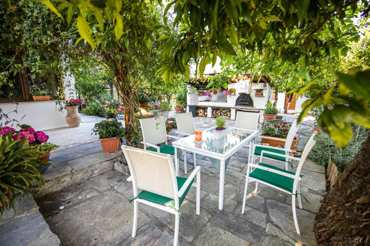 The Village House Volos Buitenkant foto